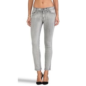 J Brand NWOT Midrise Super Skinny in Borderline